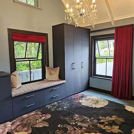 Die Heerenhuys Guest Suites 스텔렌보스 외부 사진