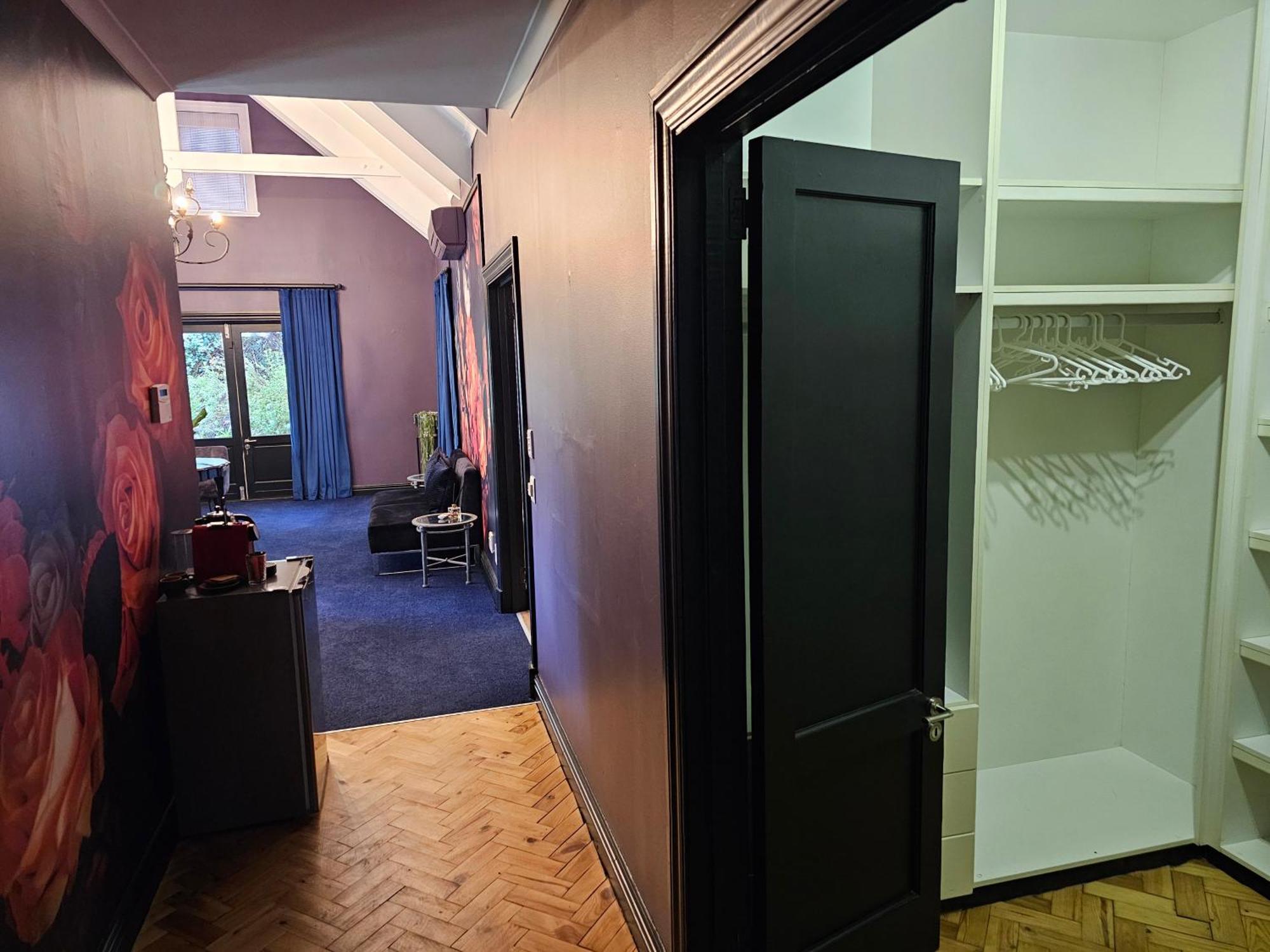 Die Heerenhuys Guest Suites 스텔렌보스 외부 사진