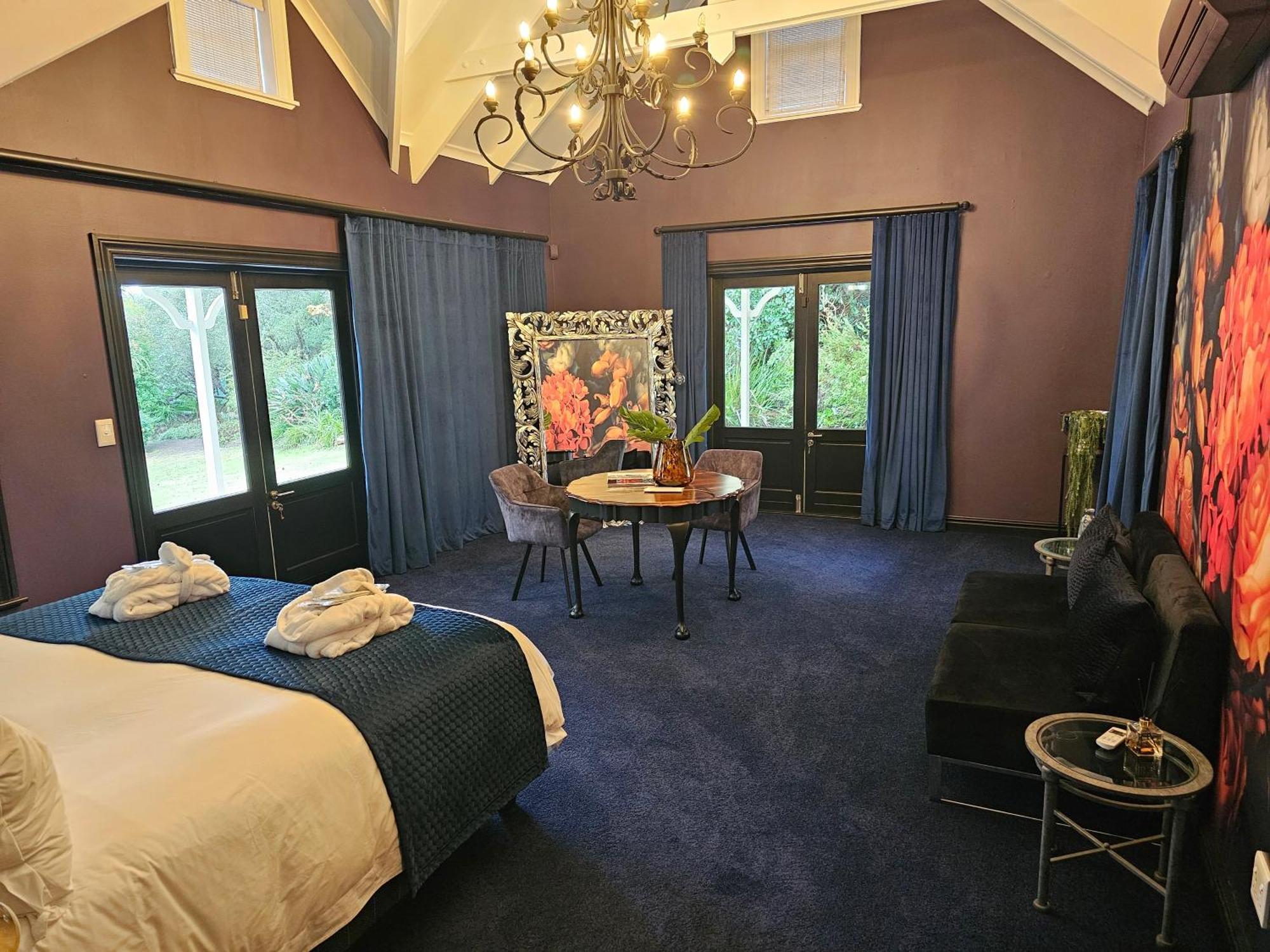 Die Heerenhuys Guest Suites 스텔렌보스 외부 사진