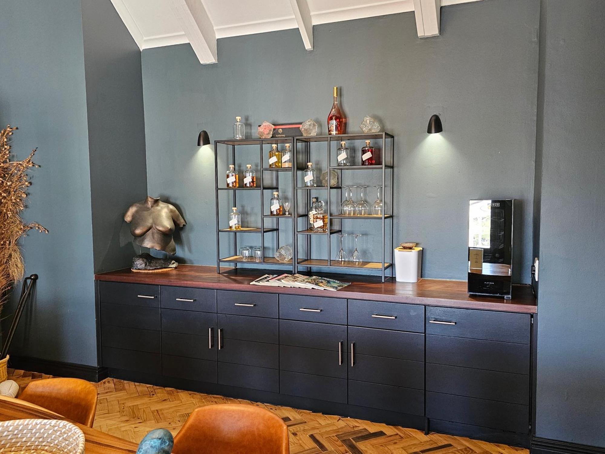 Die Heerenhuys Guest Suites 스텔렌보스 외부 사진